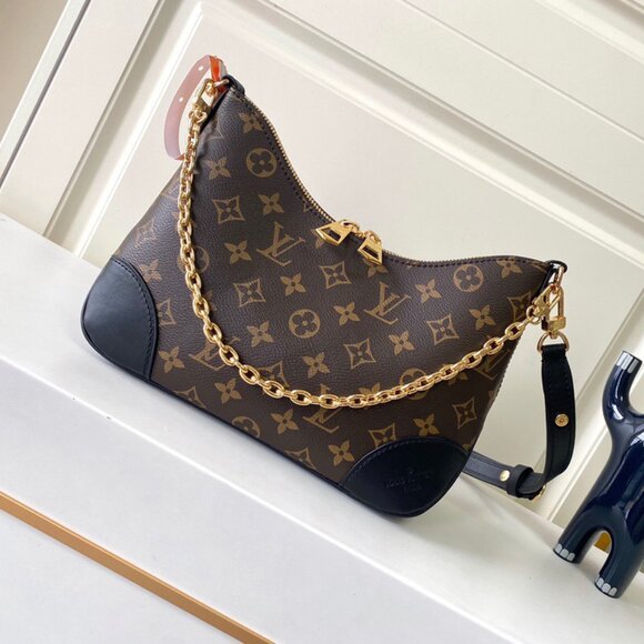 Louis Vuitton Versatile Boulogne Shoulder Bag - Picture 1 of 7